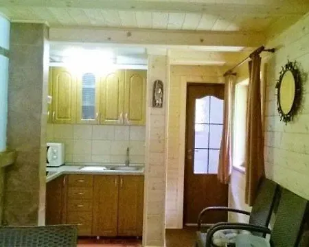 Ivan Деревянный коттедж *